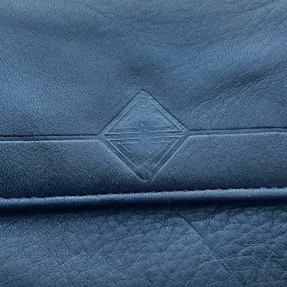 Princess Gardner Royal Blue Full Grain Cowhide Coin purse/wallet - Picture 2 of 7